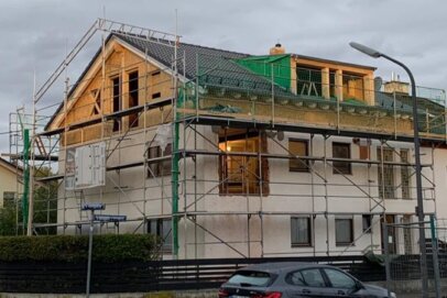 Außenansicht vom Dachausbau Einfamilienhaus in München (Bayern)