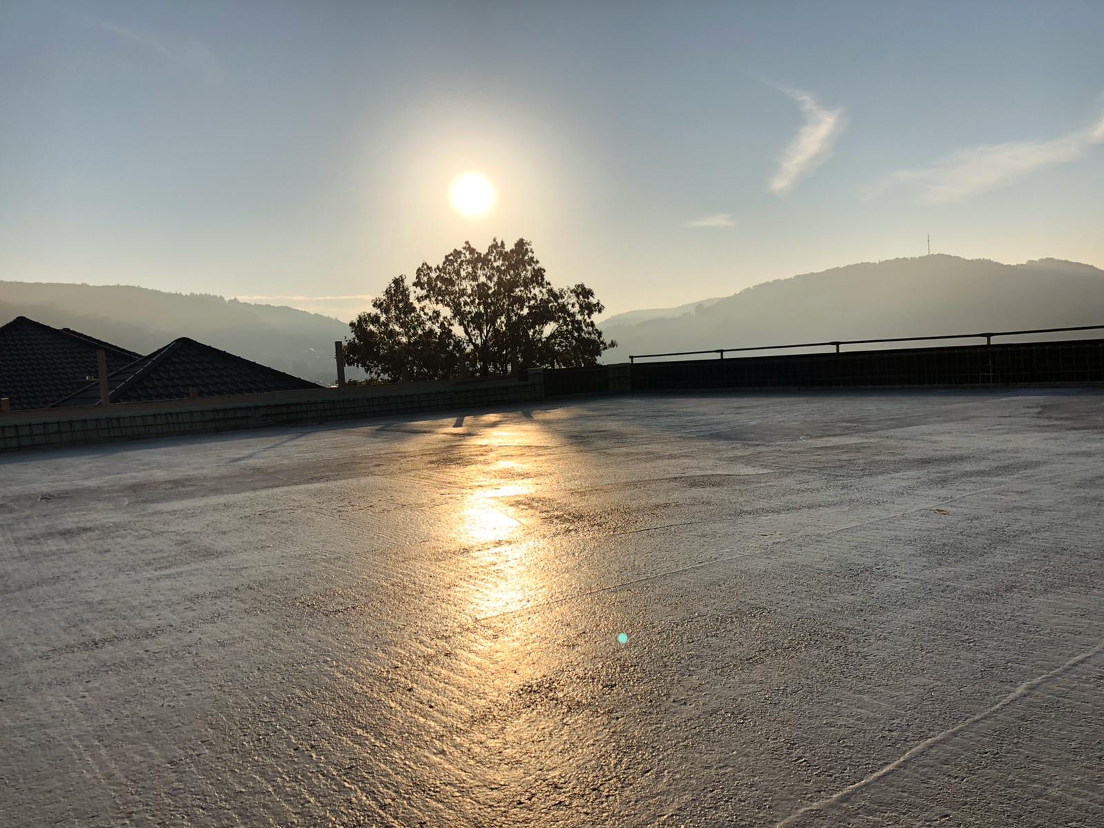 Betonage der Erdgeschossdecke vom Neubau eines Einfamilienhauses (Hanglage) bei Koblenz (Rheinland-Pfalz)