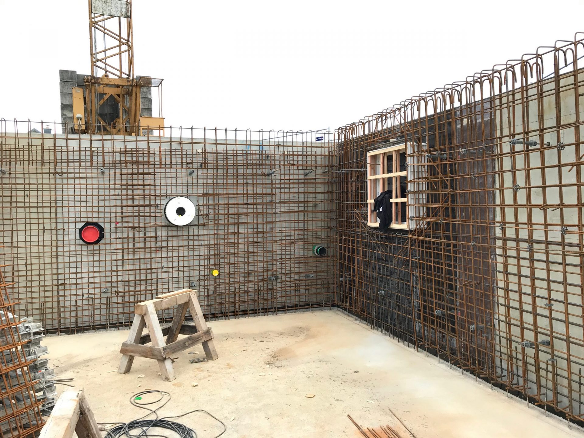 Bewehrung Kellerwände (Ortbetonbauweise) in einem Neubau Einfamilienhaus in Augsburg (Bayern)