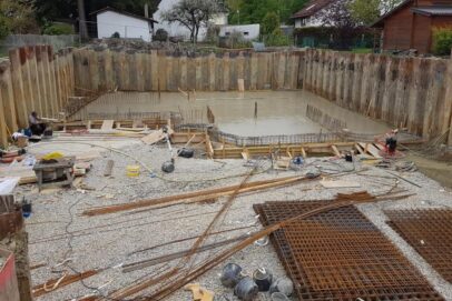 Bodenplatte von einem Neubau Mehrfamilienhaus mit Tiefgarage in München (Bayern) Bodenplatte von einem Neubau Mehrfamilienhaus mit Tiefgarage in München (Bayern)